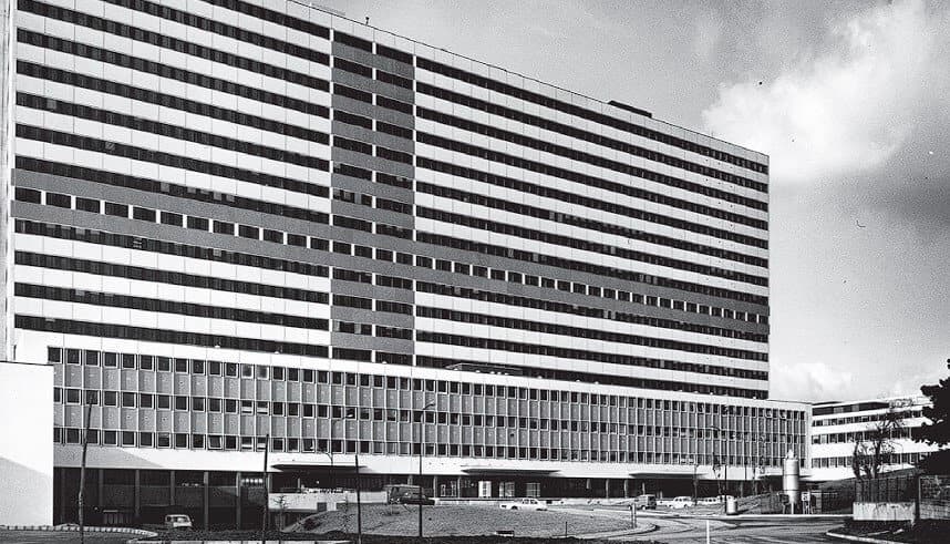 Pr Barbara Hersant HERITAGE Magazine